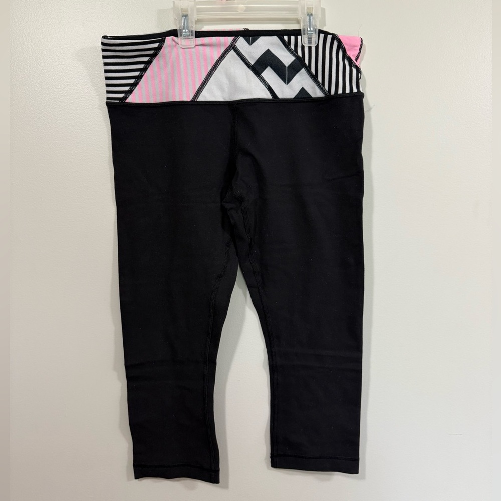 Lululemon Athletica Black Capris with Pink Geometric Waistband